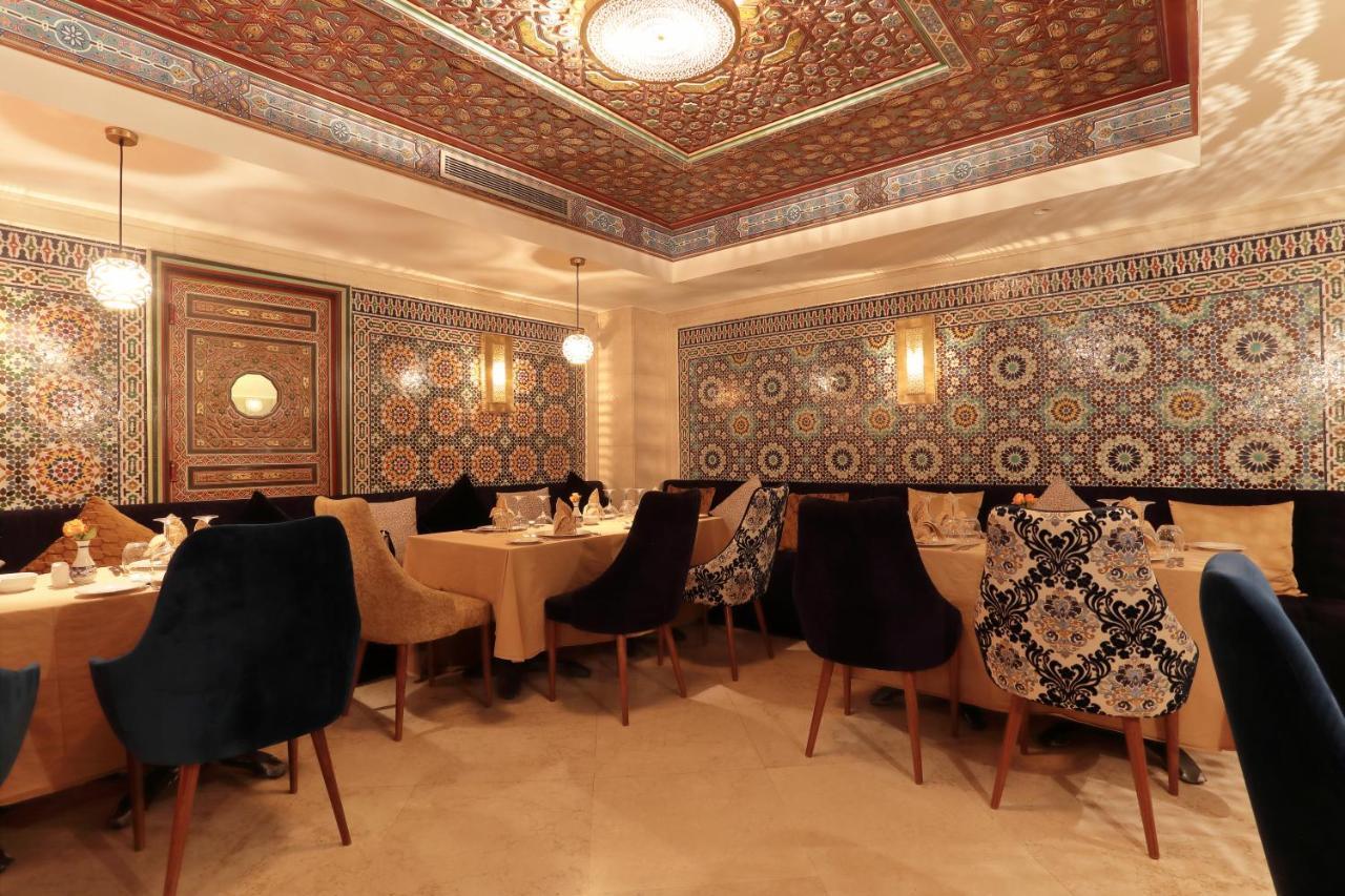 Le Palace D'Anfa Casablanca Luaran gambar Restaurant interior